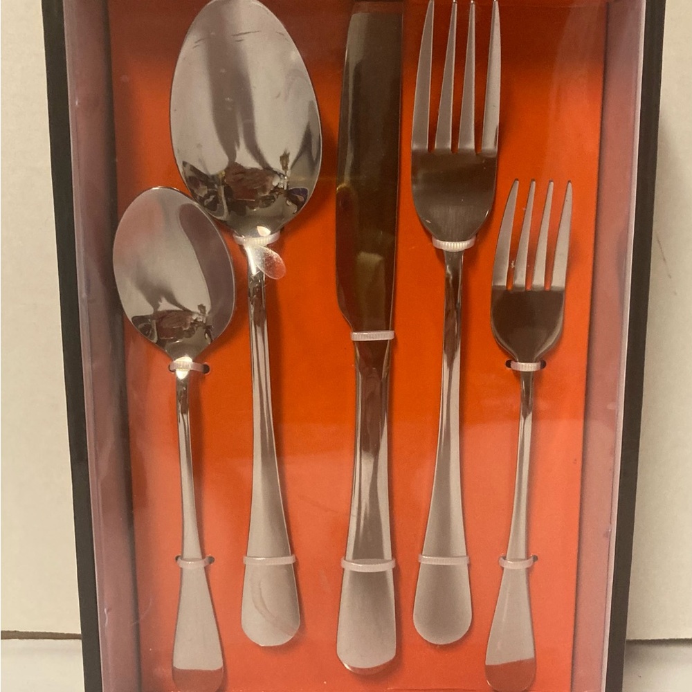 New Eternal Living Silverware Set for 6, 30 Pieces Stainless Steel Flatware Set
